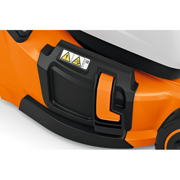 Акумуляторна самохідна газонокосарка STIHL RMA 443.3 PV, без акб і з/п