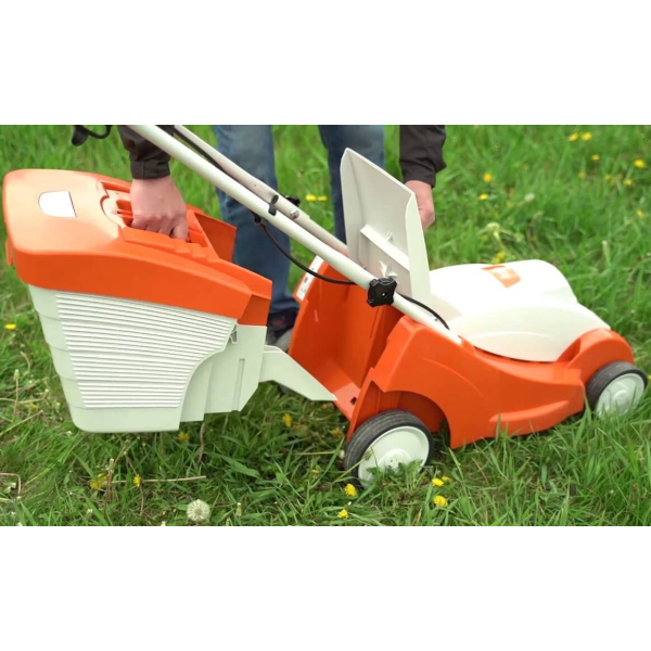 Газонокосарка електрична несамохідна STIHL RME 339
