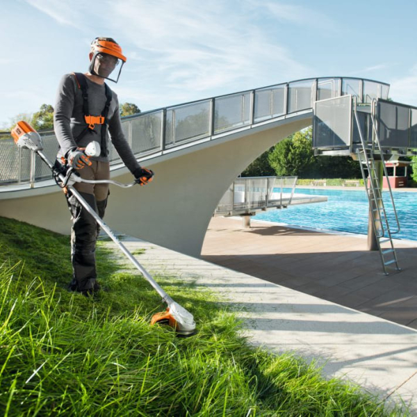 Аккумуляторный триммер STIHL FSA 90, без акб