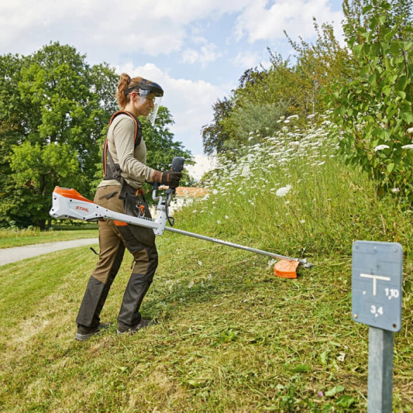 Аккумуляторный триммер STIHL FSA 135, без акб
