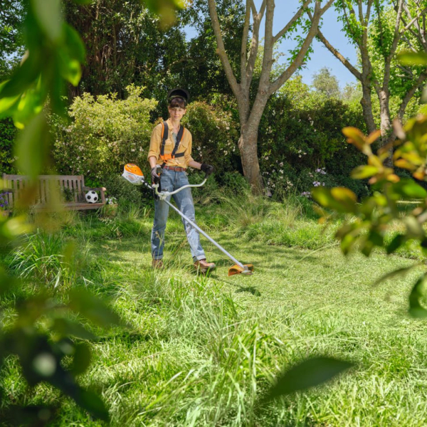 Аккумуляторный триммер STIHL FSA 80, акб 36 В и з/у